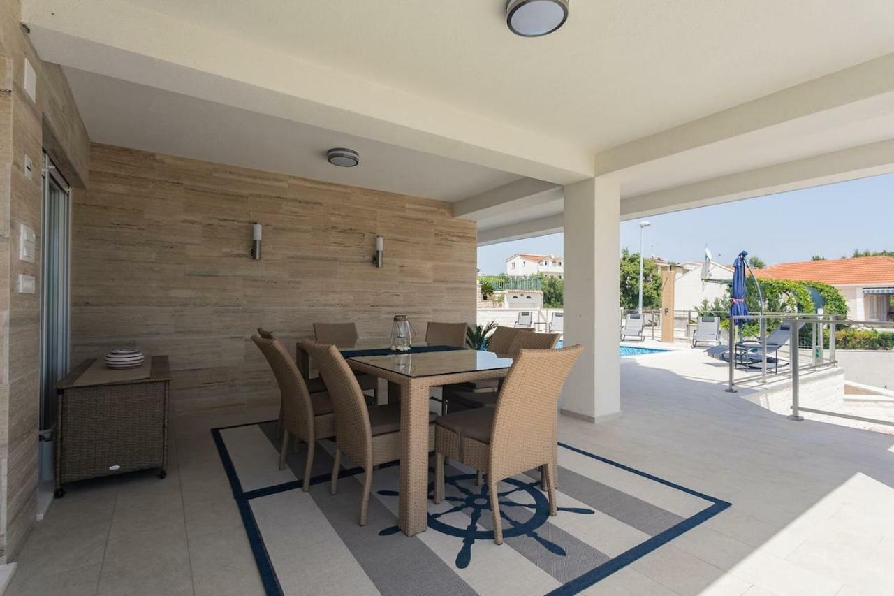 Villa Compass; Luxury Experience In Natural Bay. Ražanj Εξωτερικό φωτογραφία